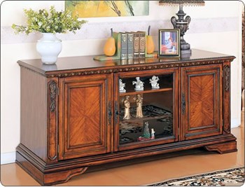 יחידת בופה מעץ מלא בשילוב ויטרינה בסגנון איטלקי קלאסי. WWW.G-H.CO.IL