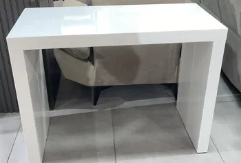 קונסולה נפתחת לפינת אוכל